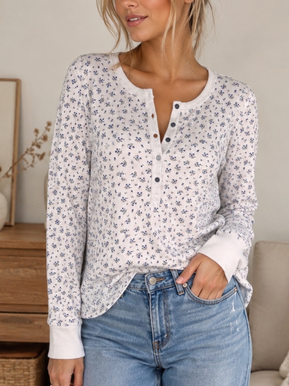 Lucky Sz L White Blue Floral Feminine Print Thermal Cottagecore Y2K Henley Top